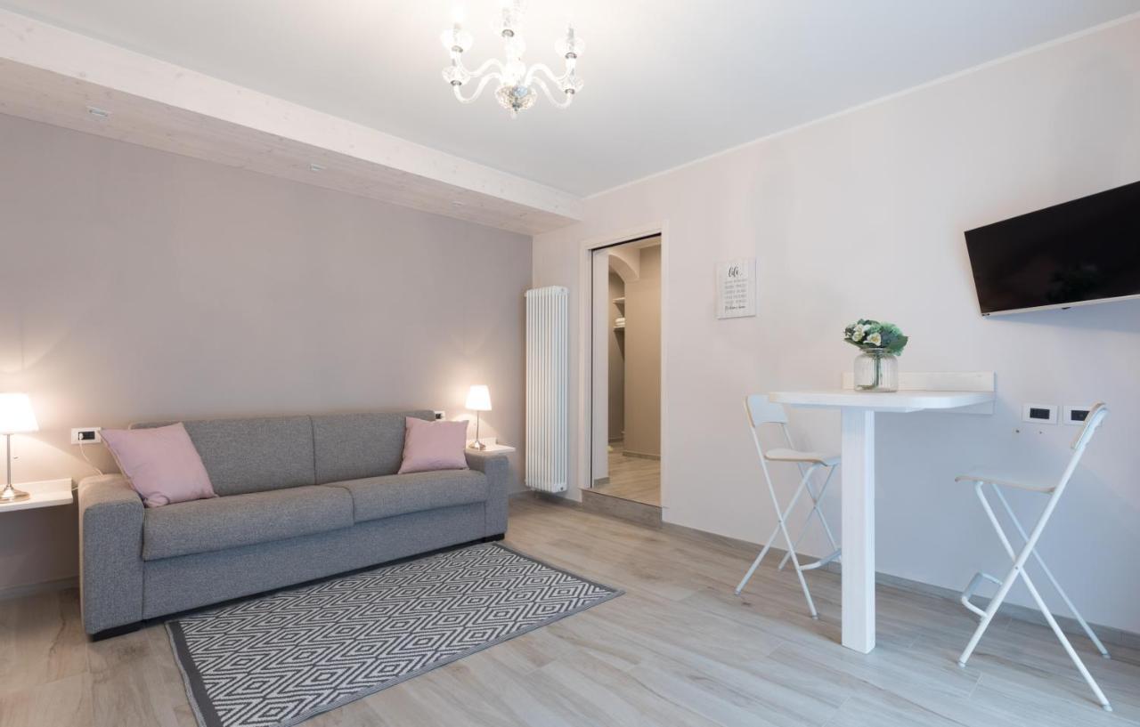 Residenza Conca Verde B&B La Suite Rogolo Exterior photo